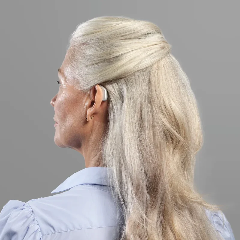 Oticon_Intent_On_Ear_Hero2_KC_0059_Expires_On_2_8_2029